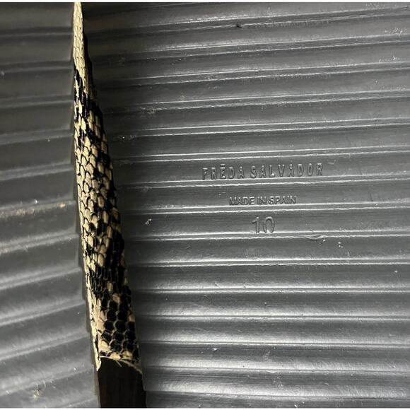 Anthropologie Freda Salvador Snake Print Double Buckle Sandals Size 10 - Picture 9 of 9